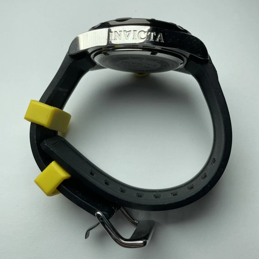 Invicta Pro‎ Diver  Water Resistant 100m Model 13800